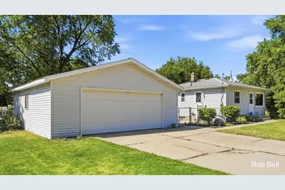 3110 Homewood Street SW, Grandville, MI 49418 - Photo 4