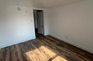 335 S Pleasant St, Watervliet, MI 49098 - Photo 30