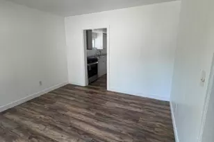 335 S Pleasant St, Watervliet, MI 49098 - Photo 12