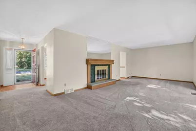 8047 Oak Hill Drive, Kalamazoo, MI 49009 - Photo 18