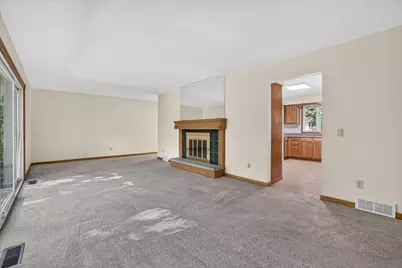 8047 Oak Hill Drive, Kalamazoo, MI 49009 - Photo 14