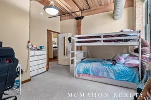 940 Monroe Ave NW, Grand Rapids, MI 49503 - Photo 18