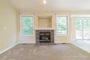 23706 W Lake Cir, Brownstown, MI 48183 - Photo 6