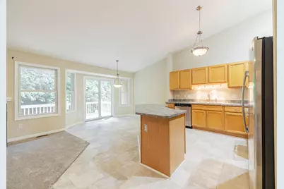23706 W Lake Circle #36, Brownstown, MI 48183 - Photo 10