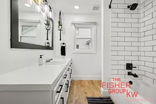 8504 Corsica Dr, Jenison, MI 49428 - Photo 18