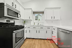 8504 Corsica Dr, Jenison, MI 49428 - Photo 10