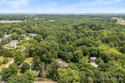 128 Collindale Avenue NW, Grand Rapids, MI 49504 - Photo 50