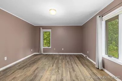 128 Collindale Avenue NW, Grand Rapids, MI 49504 - Photo 16