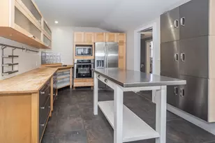212 E Allegan St, Otsego, MI 49078 - Photo 8
