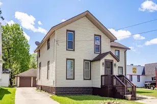 212 E Allegan St, Otsego, MI 49078 - Photo 2