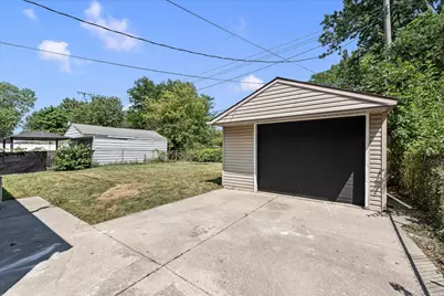 18305 Marquette Street, Roseville, MI 48066 - Photo 18