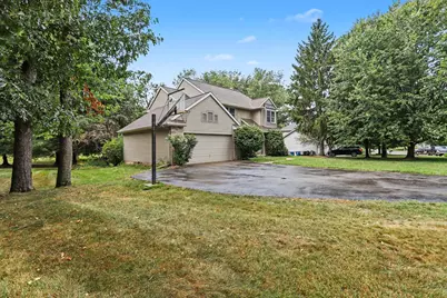 128 Pheasant Run, Battle Creek, MI 49015 - Photo 4