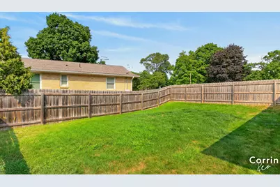 2741 Plainfield Avenue NE, Grand Rapids, MI 49505 - Photo 24