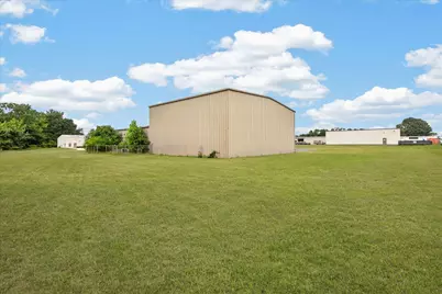 295 Urbandale Avenue, Benton Harbor, MI 49022 - Photo 34