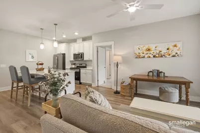 2382 Watertown Way NE, Grand Rapids, MI 49505 - Photo 8