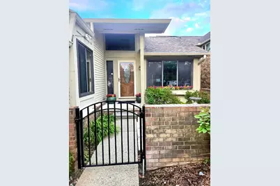 7229 Creeks Bend Drive, West Bloomfield, MI 48322 - Photo 52