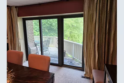 7229 Creeks Bend Drive, West Bloomfield, MI 48322 - Photo 14