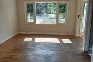 14956 160th Ave, Grand Haven, MI 49417 - Photo 2
