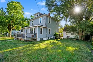 2258 Lincoln St, Muskegon, MI 49441 - Photo 2