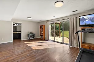 312 Sand Castle Dr, Holland, MI 49424 - Photo 16