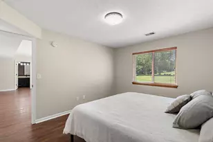 312 Sand Castle Dr, Holland, MI 49424 - Photo 18