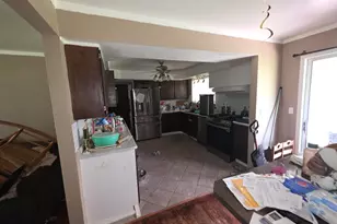 35340 Monza Ct, Sterling Heights, MI 48312 - Photo 6