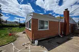 35340 Monza Ct, Sterling Heights, MI 48312 - Photo 38