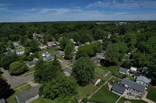 4627 Lowcroft Ave, Lansing, MI 48910 - Photo 24