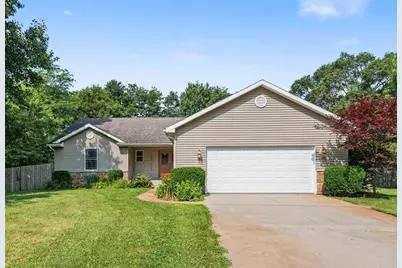 69862 Roy Drive, Edwardsburg, MI 49112 - Photo 2