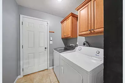 69862 Roy Drive, Edwardsburg, MI 49112 - Photo 24