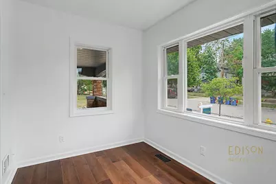 29 Home Street SW, Grand Rapids, MI 49507 - Photo 12