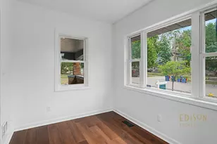 29 Home St SW, Grand Rapids, MI 49507 - Photo 12