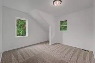 29 Home St SW, Grand Rapids, MI 49507 - Photo 26