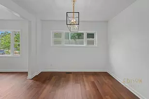 29 Home St SW, Grand Rapids, MI 49507 - Photo 16