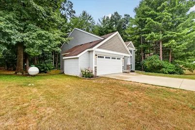 728 W River Hills Court, Newaygo, MI 49337 - Photo 2