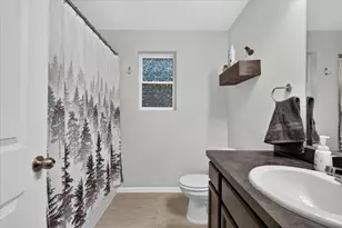 728 W River Hills Ct, Newaygo, MI 49337 - Photo 24