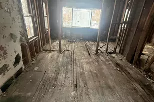 16560 Ward Ave, Detroit, MI 48235 - Photo 2
