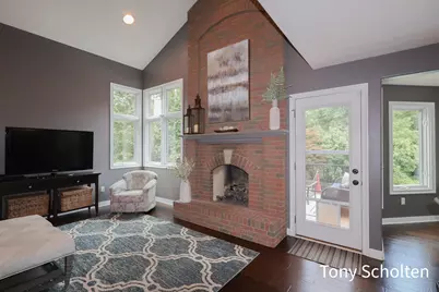 6054 Summerhill Drive, Hudsonville, MI 49426 - Photo 12