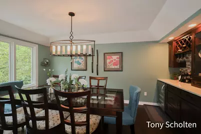 6054 Summerhill Drive, Hudsonville, MI 49426 - Photo 8