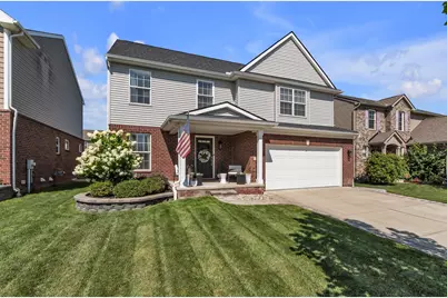 7184 Castell Boulevard, Belleville, MI 48111 - Photo 2