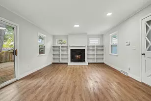 646 Center Dr, Ann Arbor, MI 48103 - Photo 4
