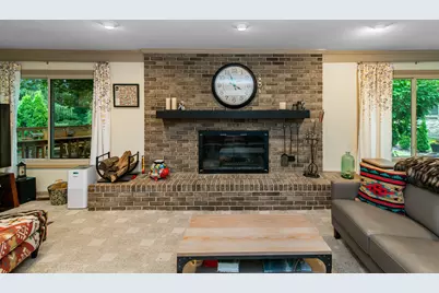 29822 Deer Run, Farmington Hills, MI 48331 - Photo 34