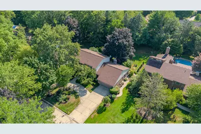 29822 Deer Run, Farmington Hills, MI 48331 - Photo 64