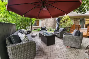 29822 Deer Run, Farmington Hills, MI 48331 - Photo 10