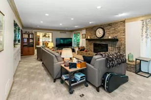29822 Deer Run, Farmington Hills, MI 48331 - Photo 32
