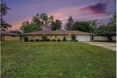 908 Halstead Boulevard, Jackson, MI 49203 - Photo 1