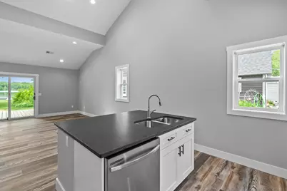 10574 Tomkinson, Scotts, MI 49088 - Photo 8
