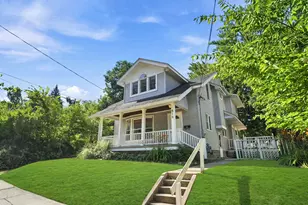 516 Curtis St NE, Grand Rapids, MI 49505 - Photo 1