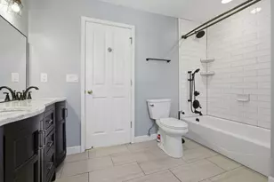 516 Curtis St NE, Grand Rapids, MI 49505 - Photo 12