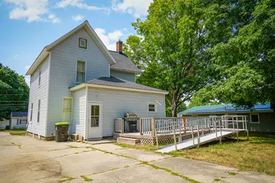 910 Pleasant Street, Belding, MI 48809 - Photo 8